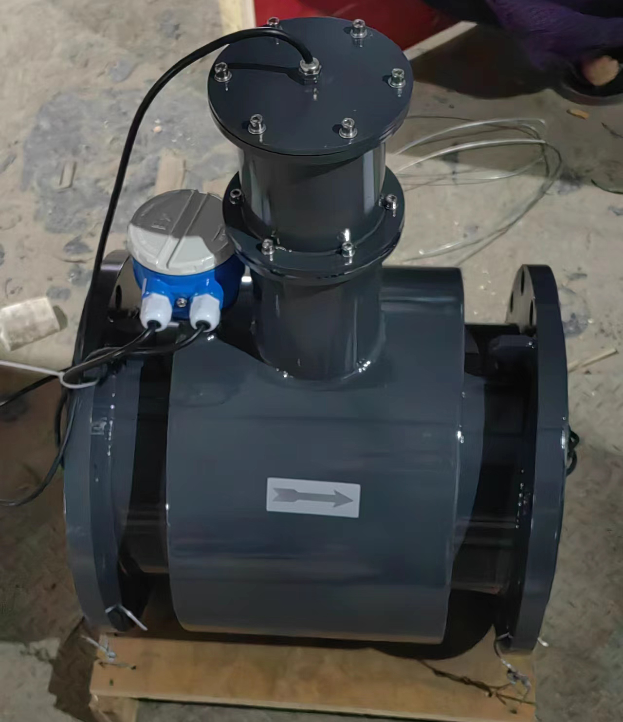 非滿管電磁流量計(jì) 非滿管電磁流量計(jì)